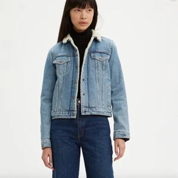Levi’s Original Sherpa Trucker Jacket - Picture 4 of 6